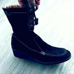 PEDRO MIRALLES BLACK SUEDE LACE UP SIDE ZIPPER ROUND TOE  WEDGE BOOTS SIZE 41